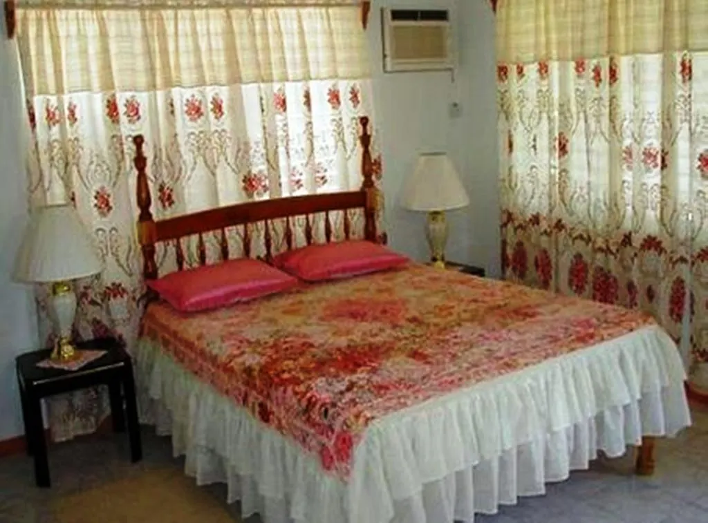 Golden Sunset Villas Negril Jamaika